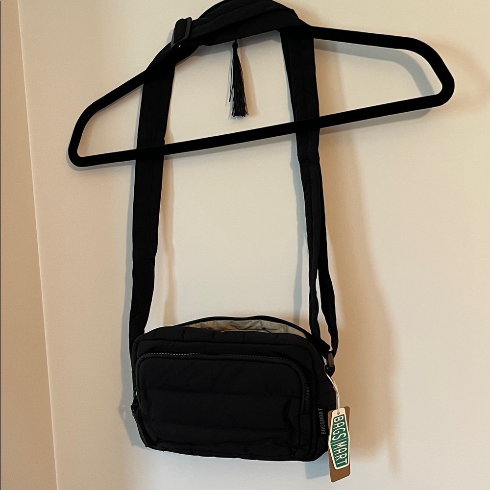 Bagsmart Puffer Black Quilted Crossbody Bag NWT